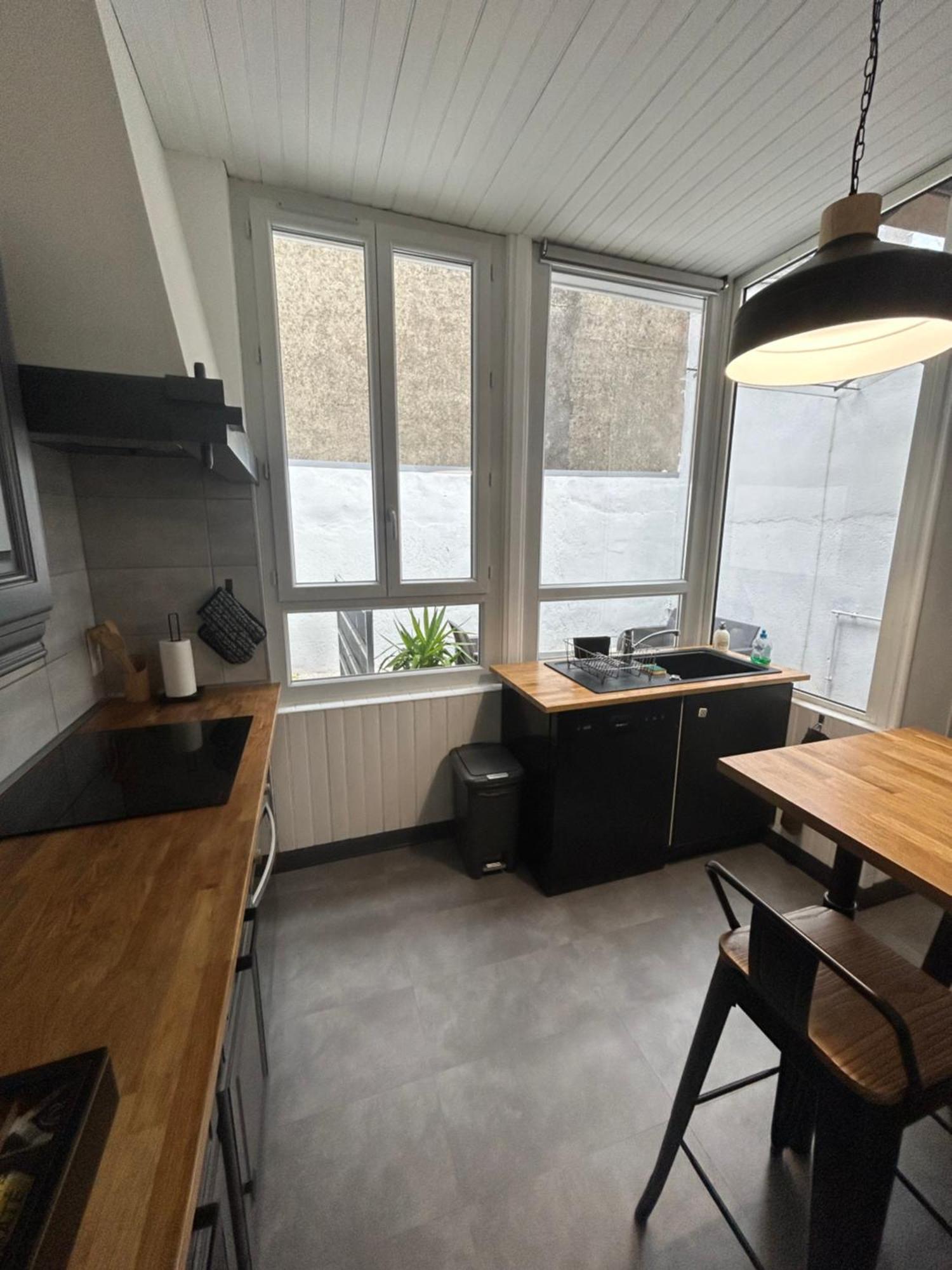 Maison De Ville Avec Garage Et Terrasse Lourdes Esterno foto