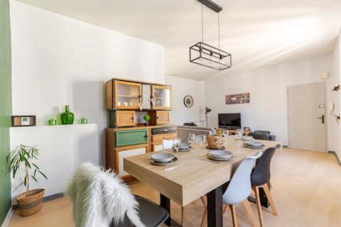 Maison De Ville Avec Garage Et Terrasse Lourdes Esterno foto